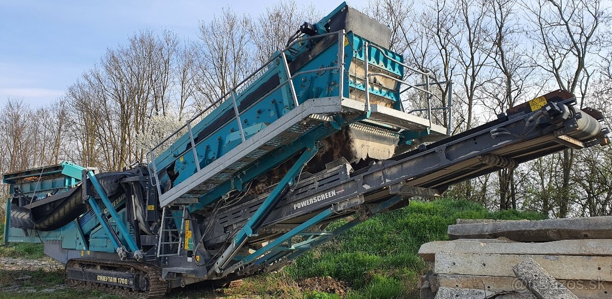 30t třídič mobil Chieftain Powerscreen 1700 rok 2014 - 2