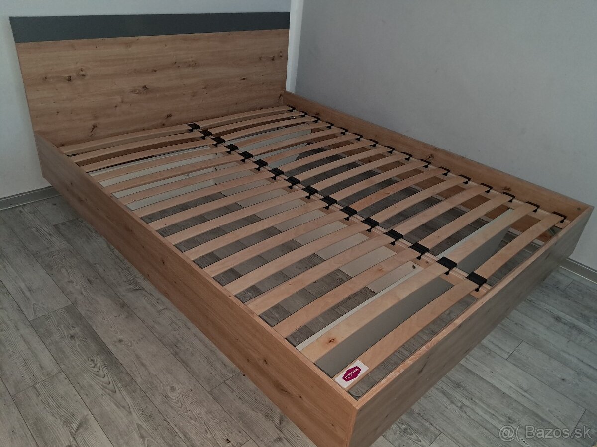 Manželská posteľ 180x200 - 2