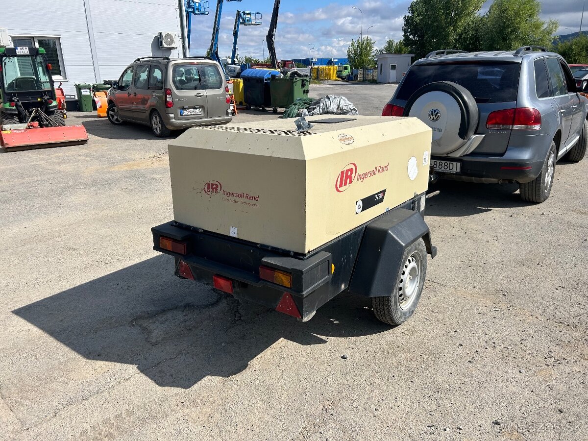 Kompresor Ingersoll Rand 7/35 - 2