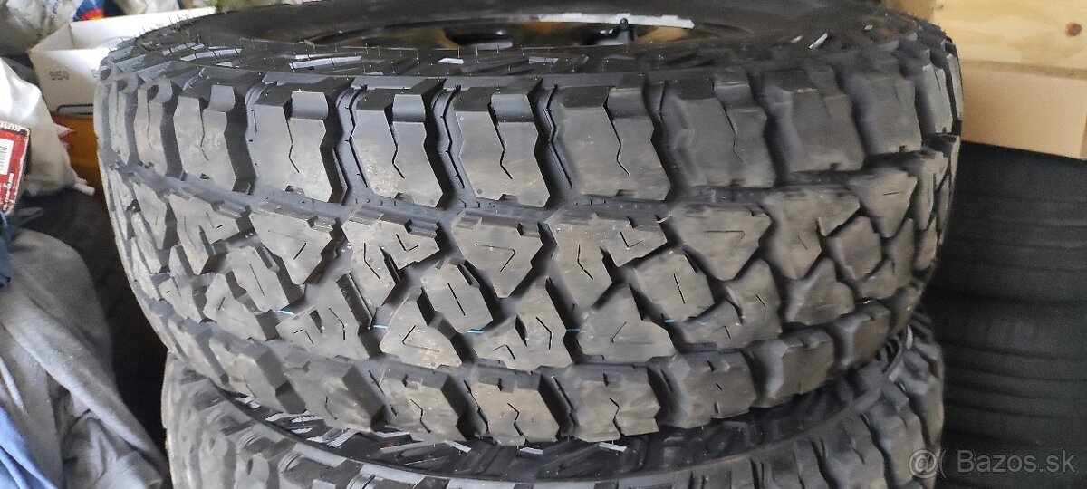 Pneumatiky KUMHO 275/70 R16