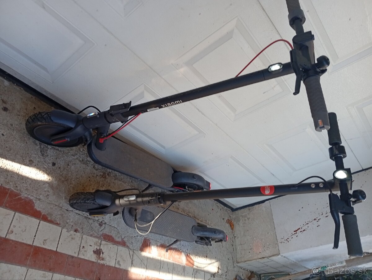 XIAOMI E SCOOTER (KOLOBEZKA) 4 A ESSENTIAL - 2