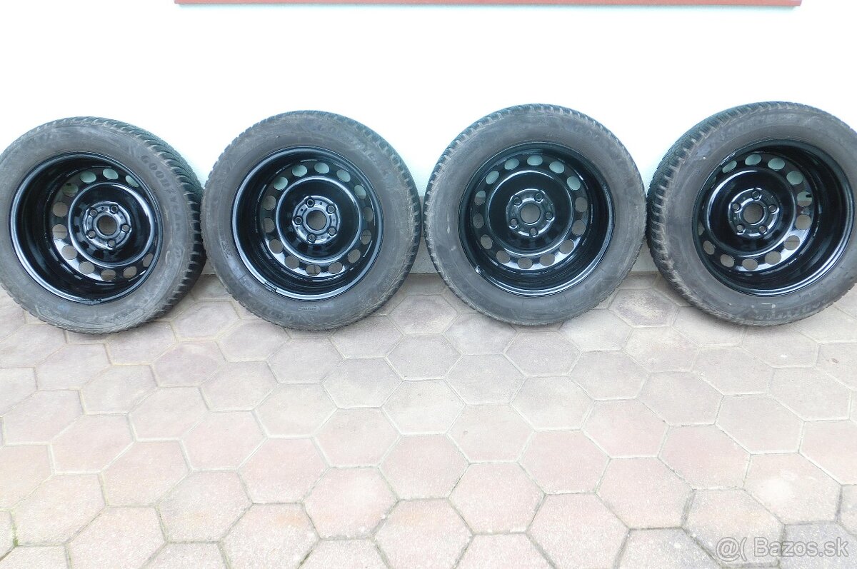 Zimné pneumatiky GOOD YEAR na diskoch . - 2