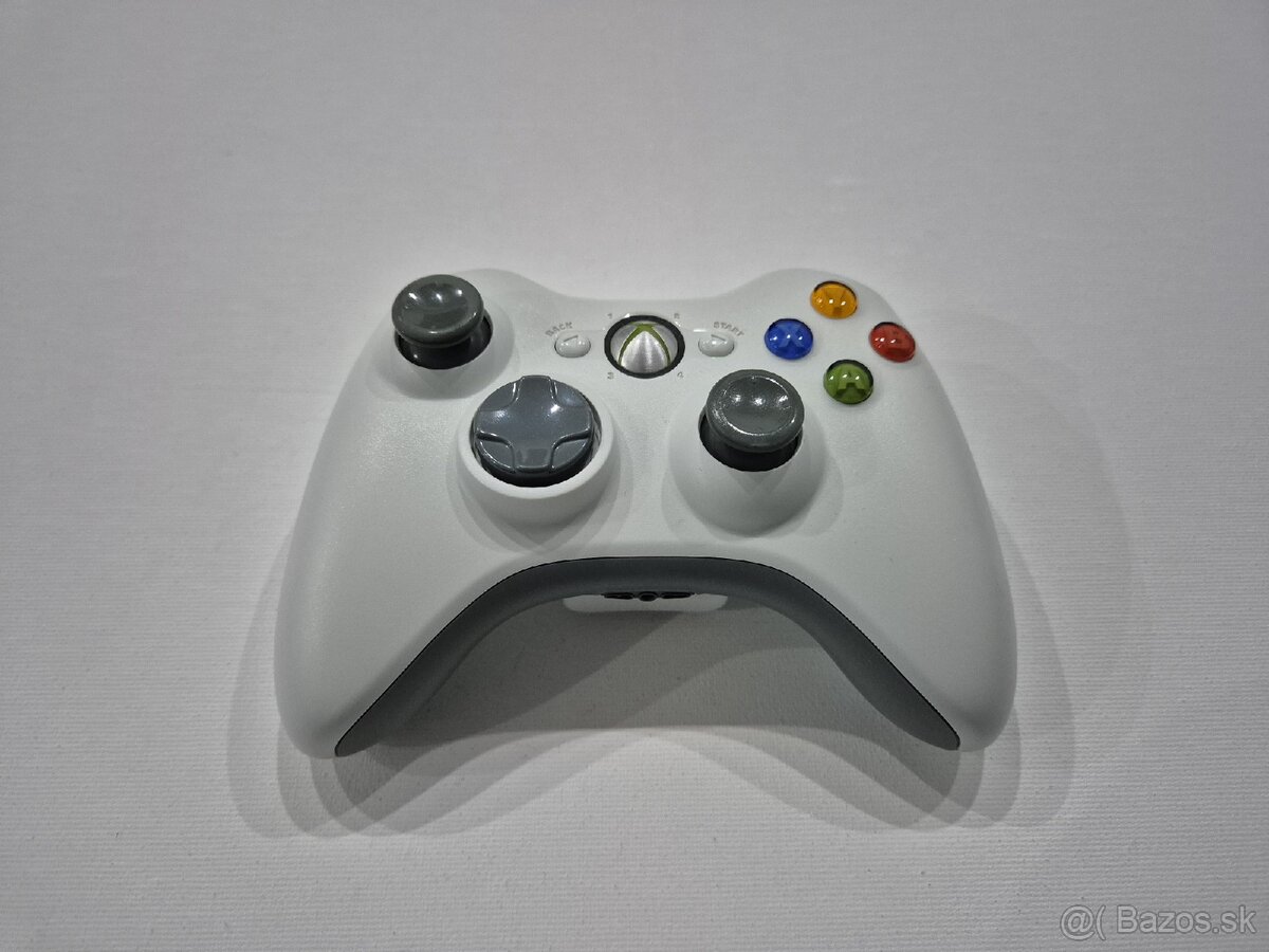 Originál bezdrôtový ovládač na XBOX 360 biely - 2