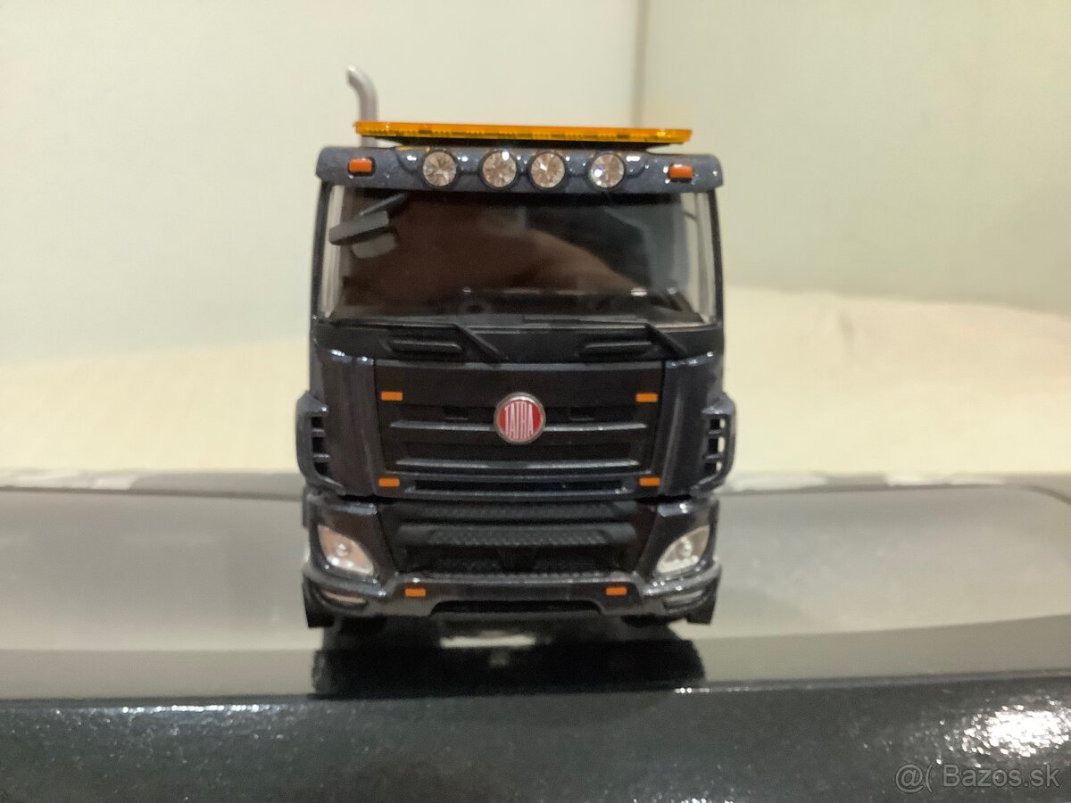 1:43 Tatra Phoenix 8x8 edition deň Kaden - 2
