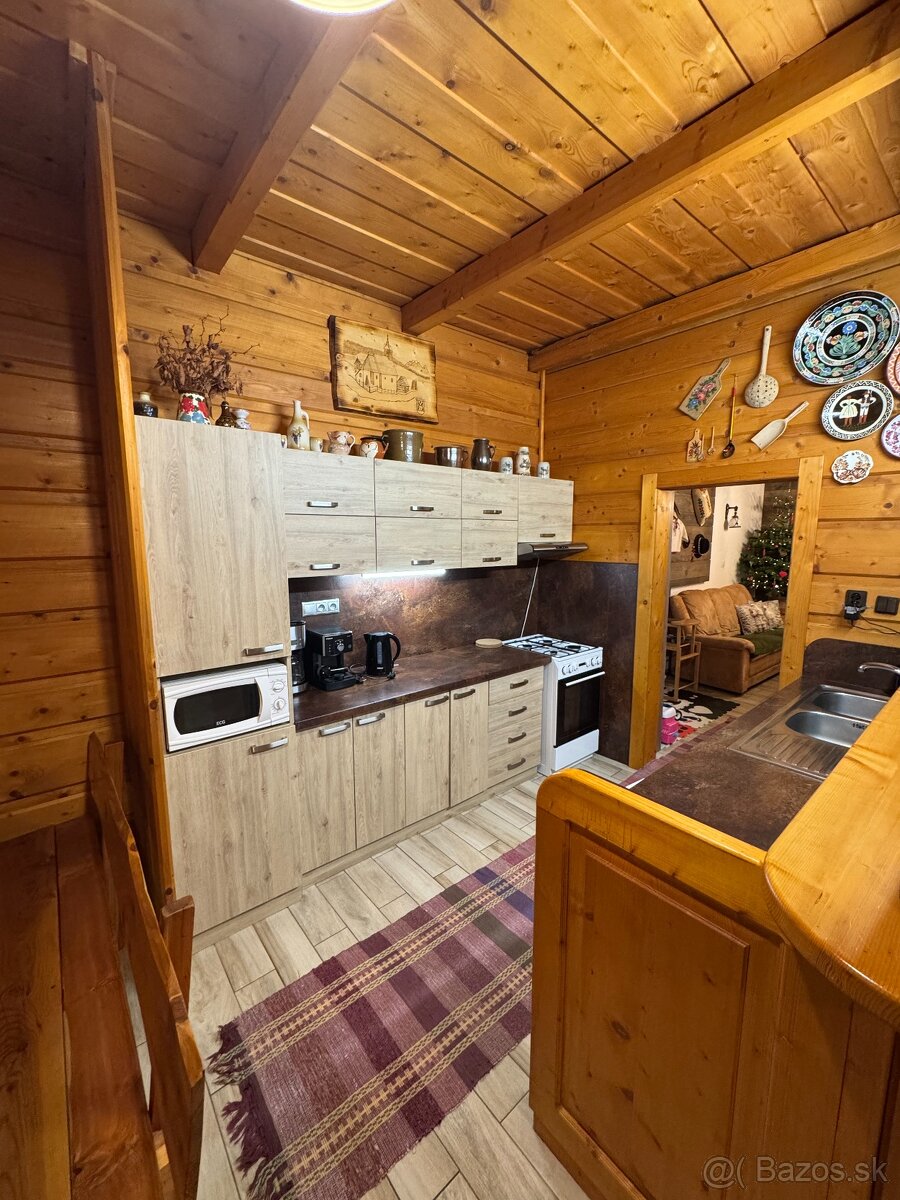 Kuchynská linka - 2