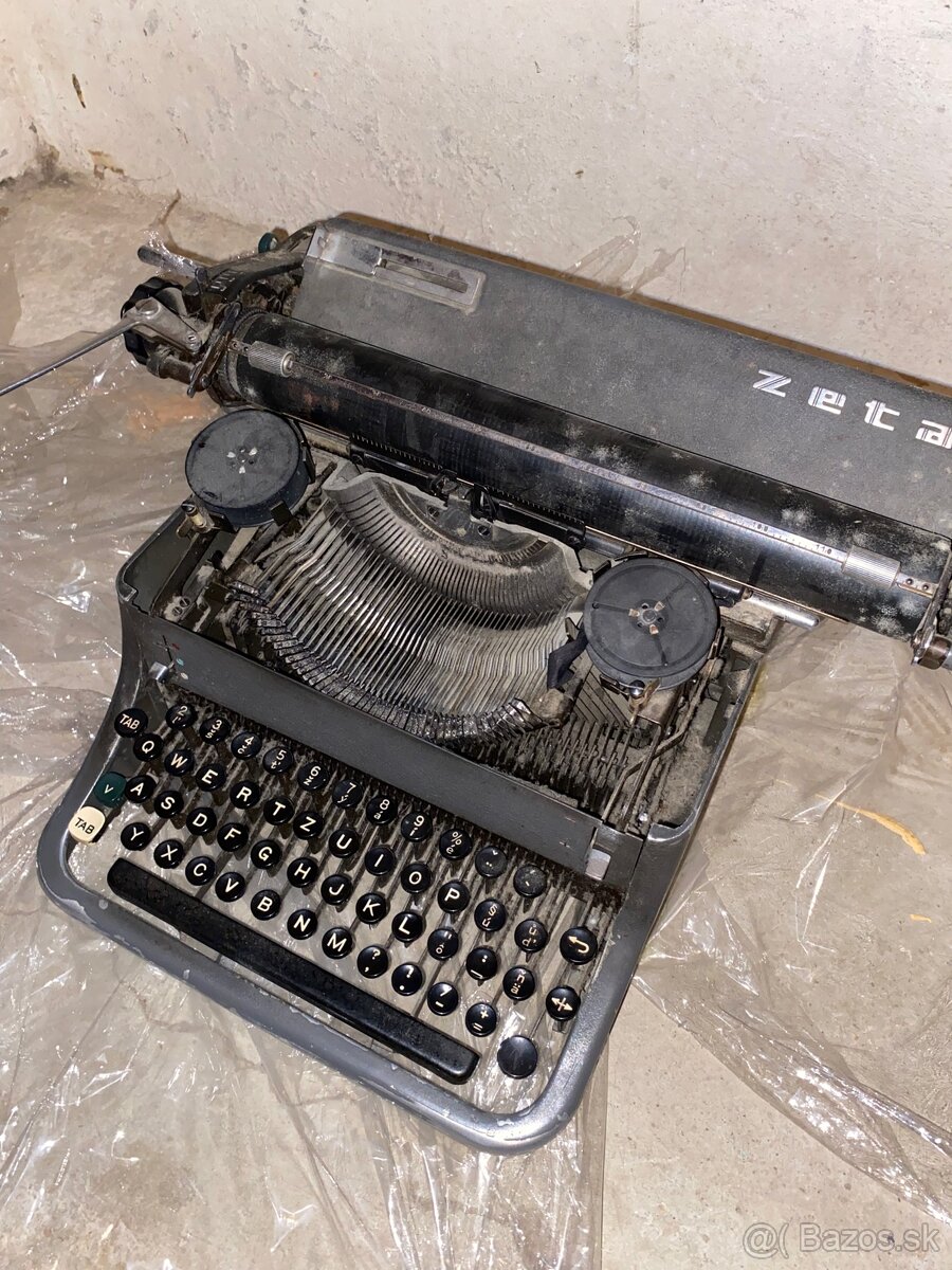 písací stroj ZETA - 2