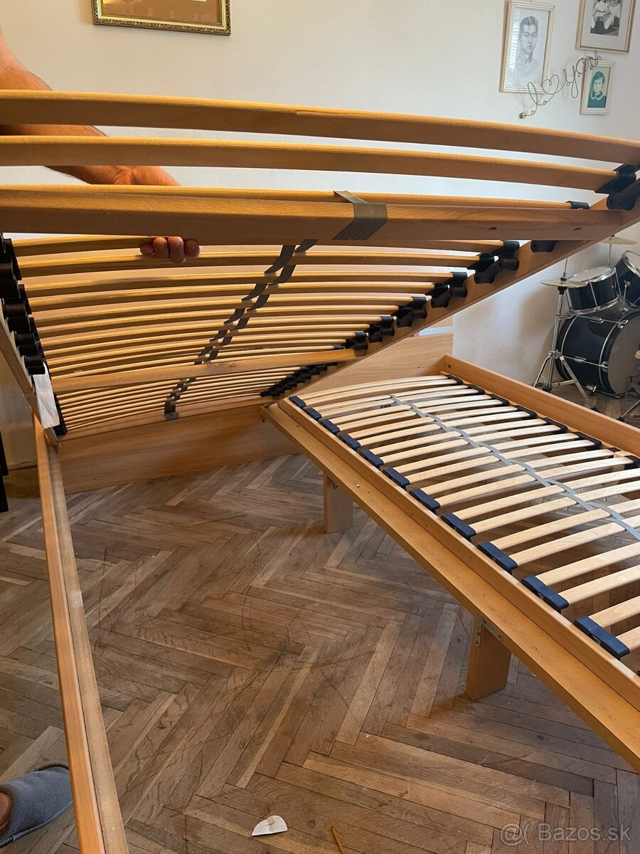 Manželska postel - 2