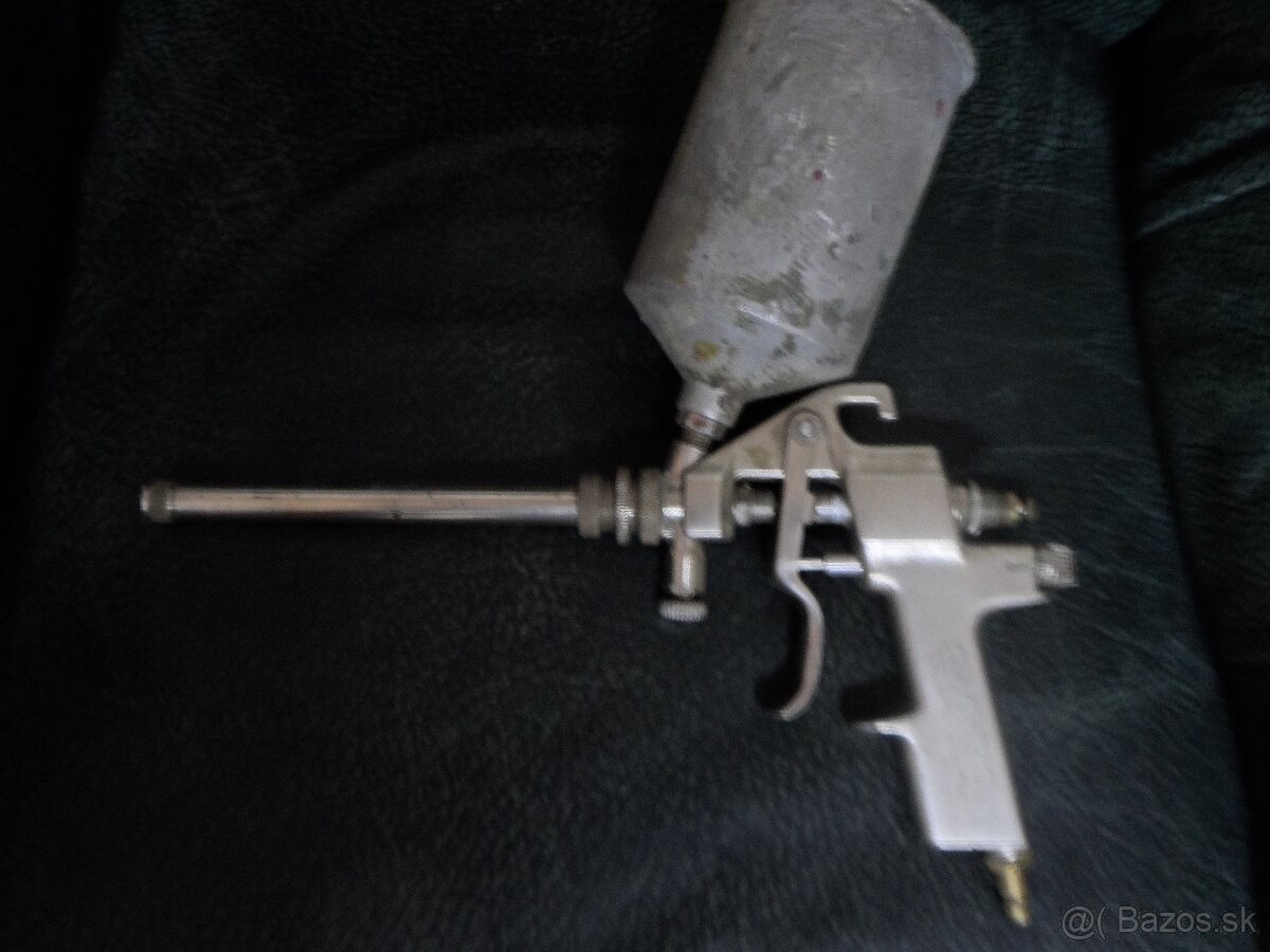 Striekacia pištol SATA - 2