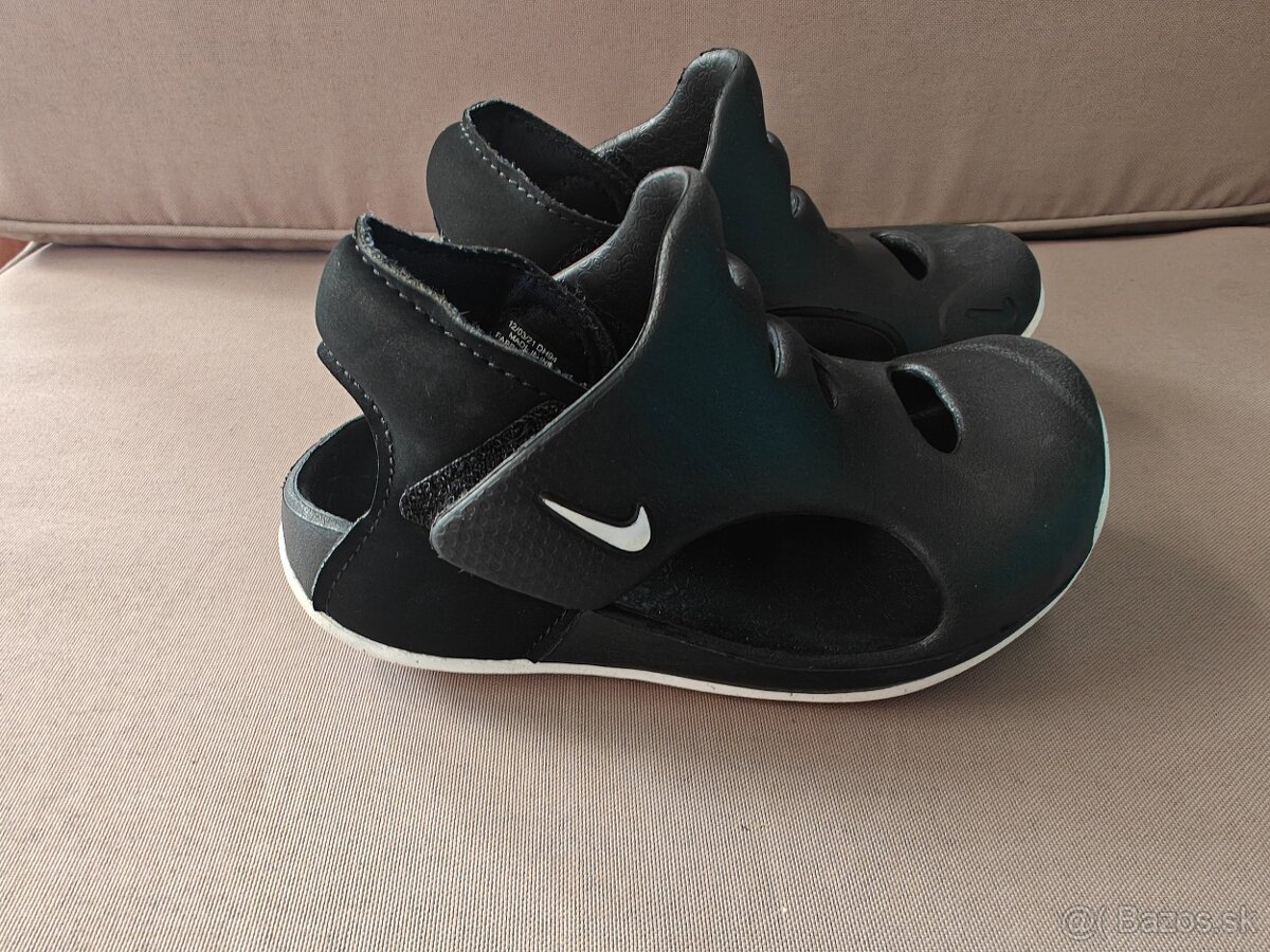 Sandálky Nike 25 - 2