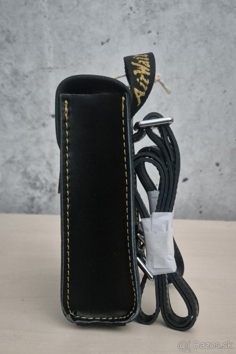 Miniruksačik Dr. Martens - 2