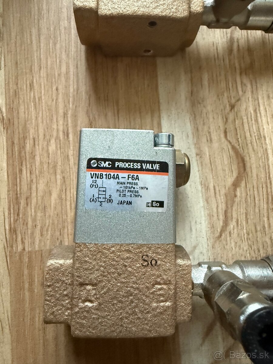 Festo, Baumer, SMC, Telemechanique pneumaticke komponenty - 2