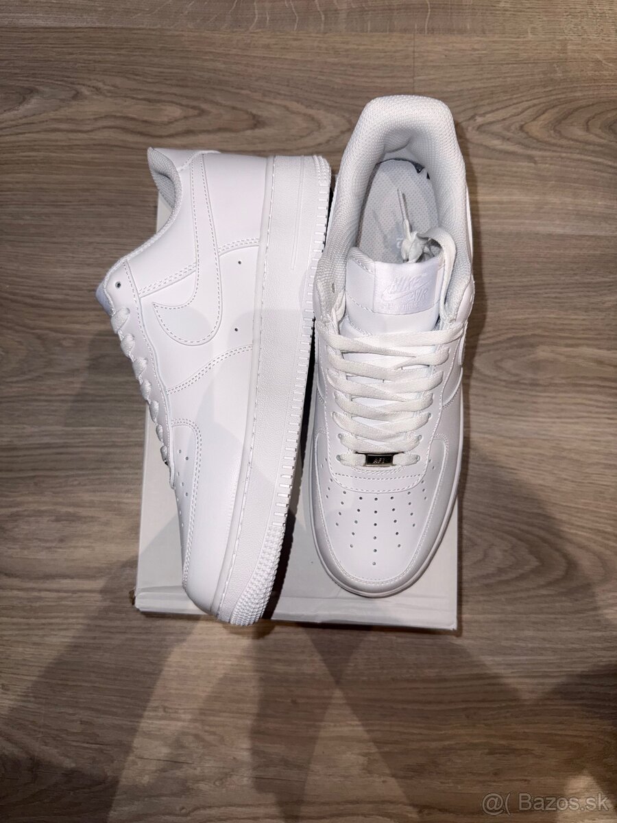 Air Force 1 white 07 - 2