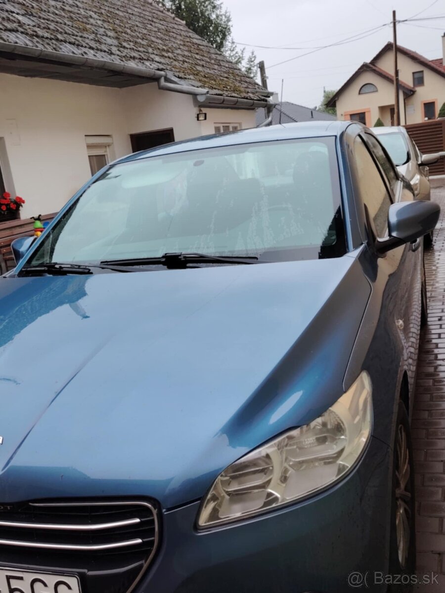 Predám Peugeot 301,1.6 benzín - 2