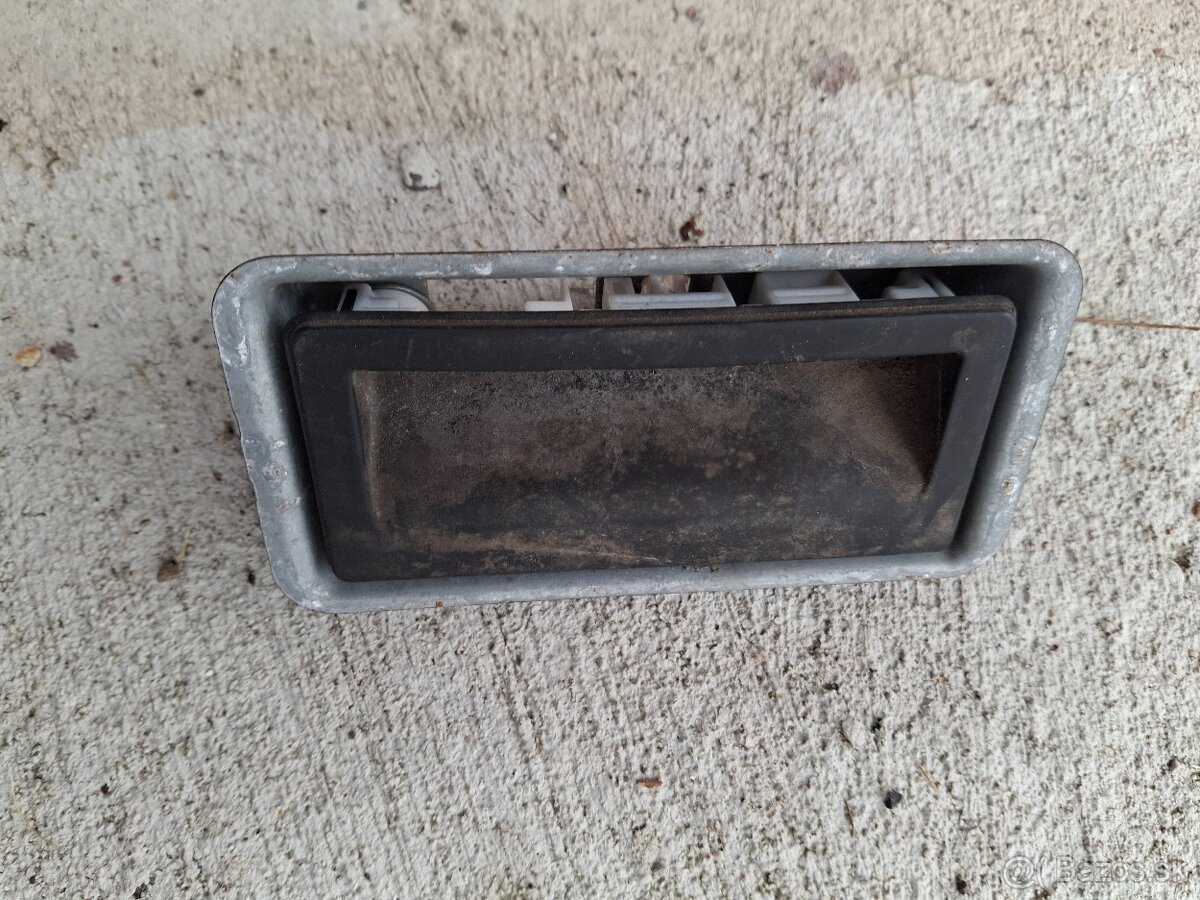 Použité diely 4 - 2