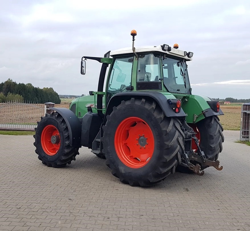 FENDT 714 - 2