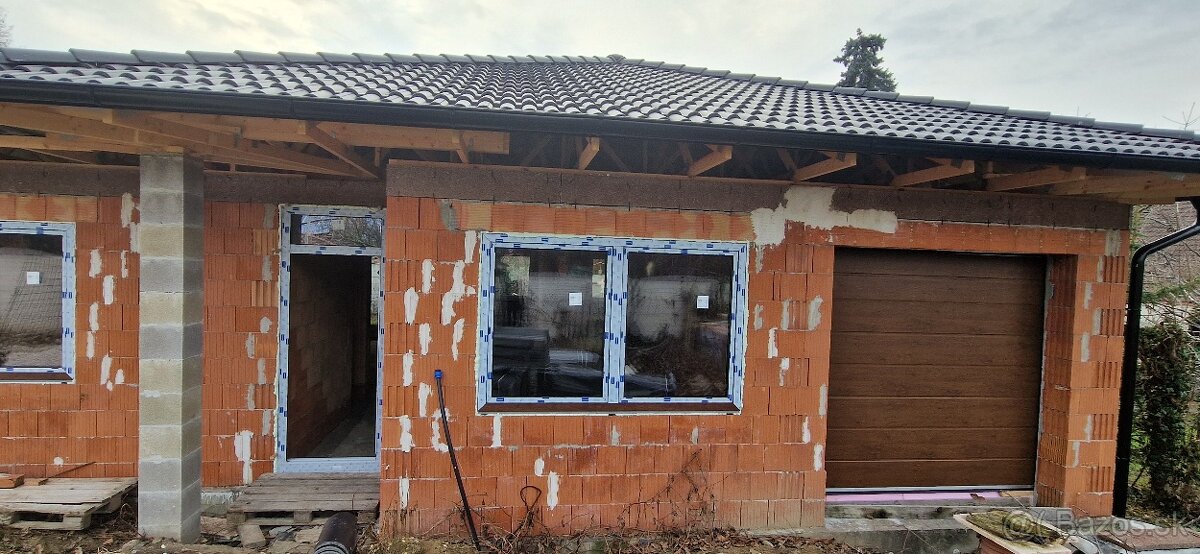 REALFINN EXKLUZÍVNE PREDAJ - NOVOSTAVBA BUNGALOV V NOVÝCH ZÁ - 2