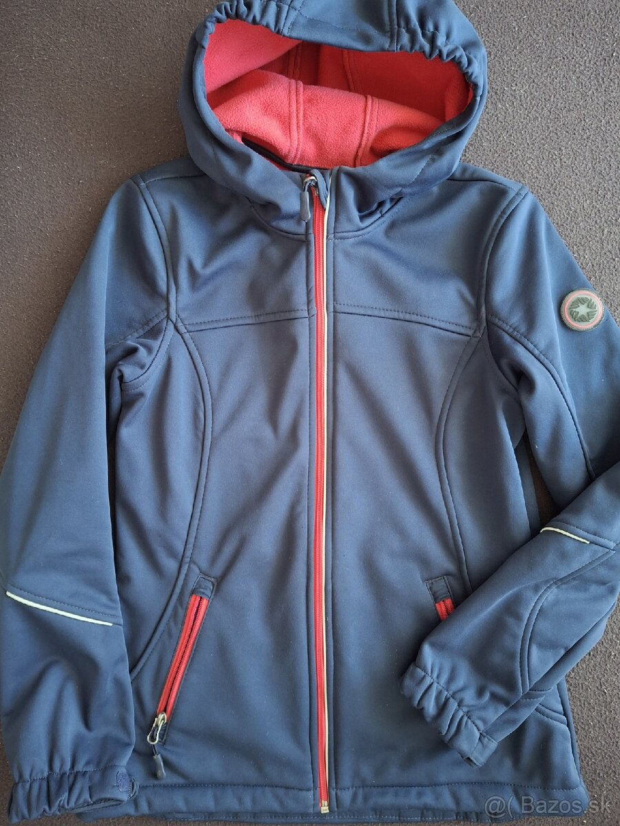 Dievčenské softshellové bundy. - 2