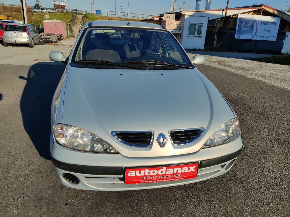 Renault Megane - 2
