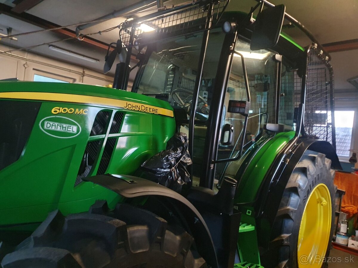 Predám John Deere 6100MC - 2