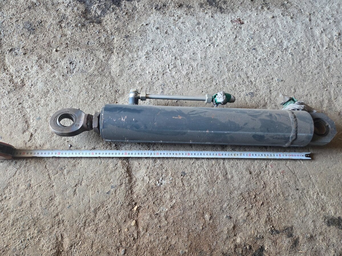 Hydraulicky valec - 2