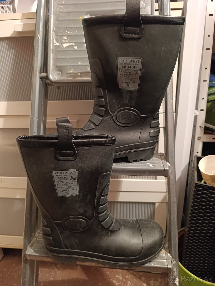 Pracovné čižmy zateplené - 2