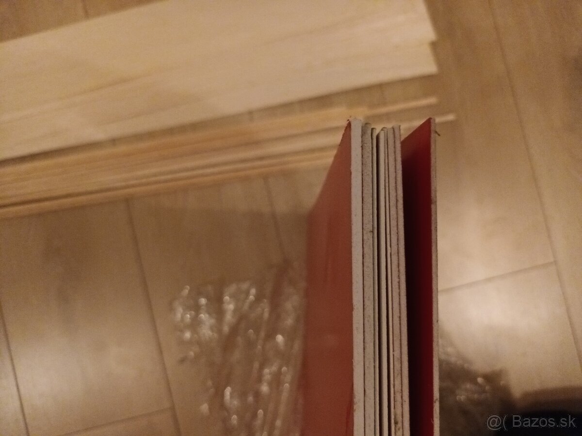 Modelarsky material - 2