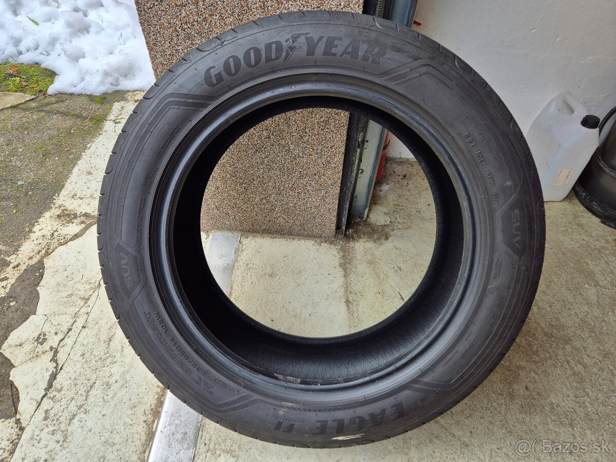 235/55 R19 Letné Goodyear - 2