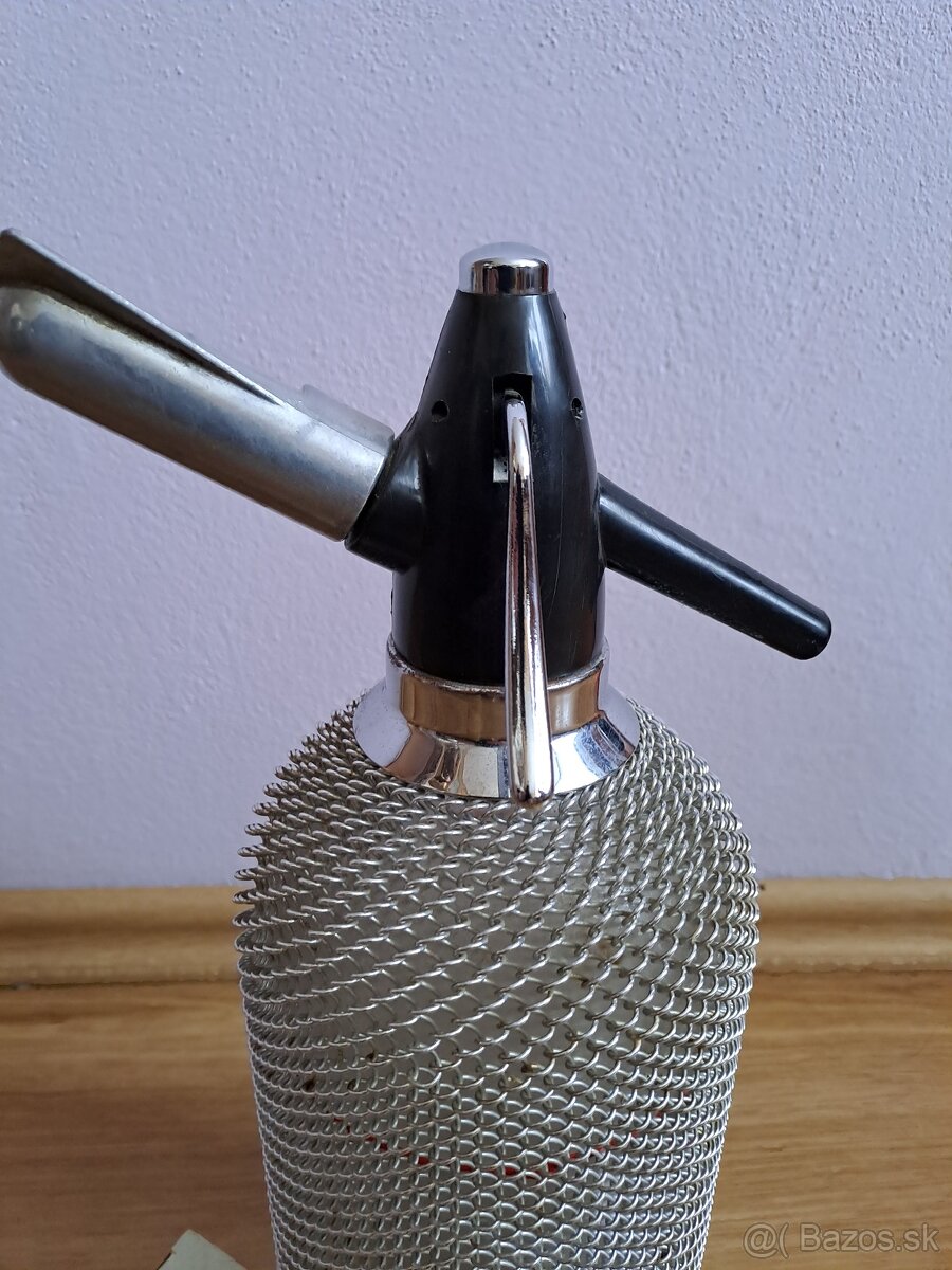 stará sodovková fľaša - 2