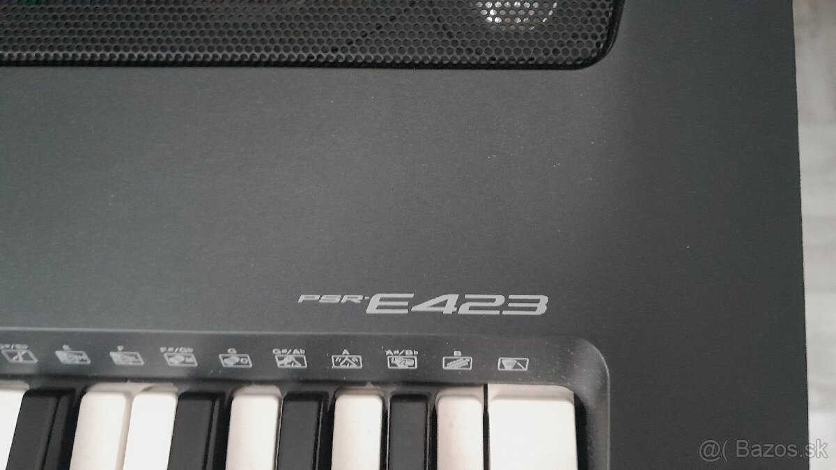 Predám kláves yamaha psr 423 - 2