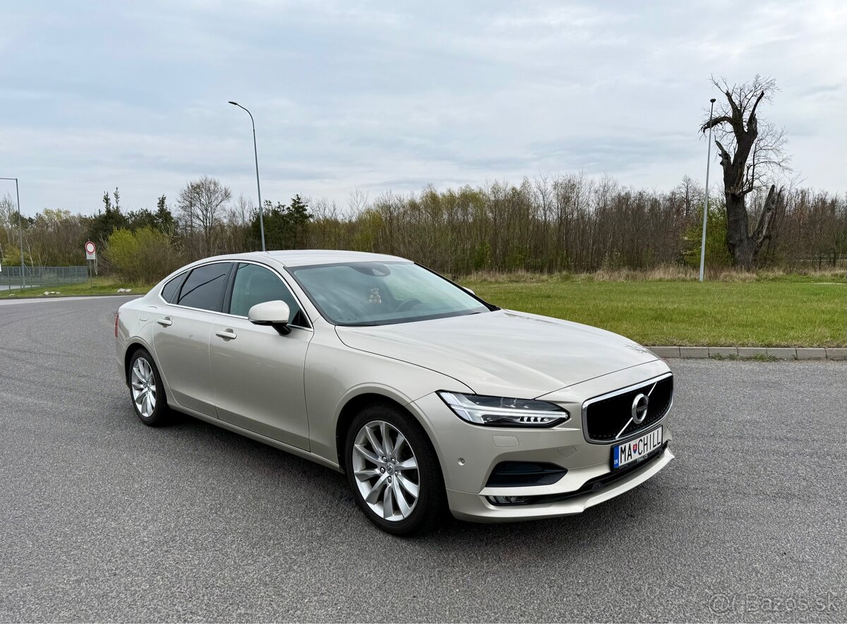 Volvo S90 - 2
