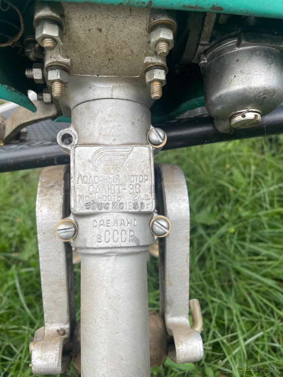 Benzínový motor na loď, čln - 2
