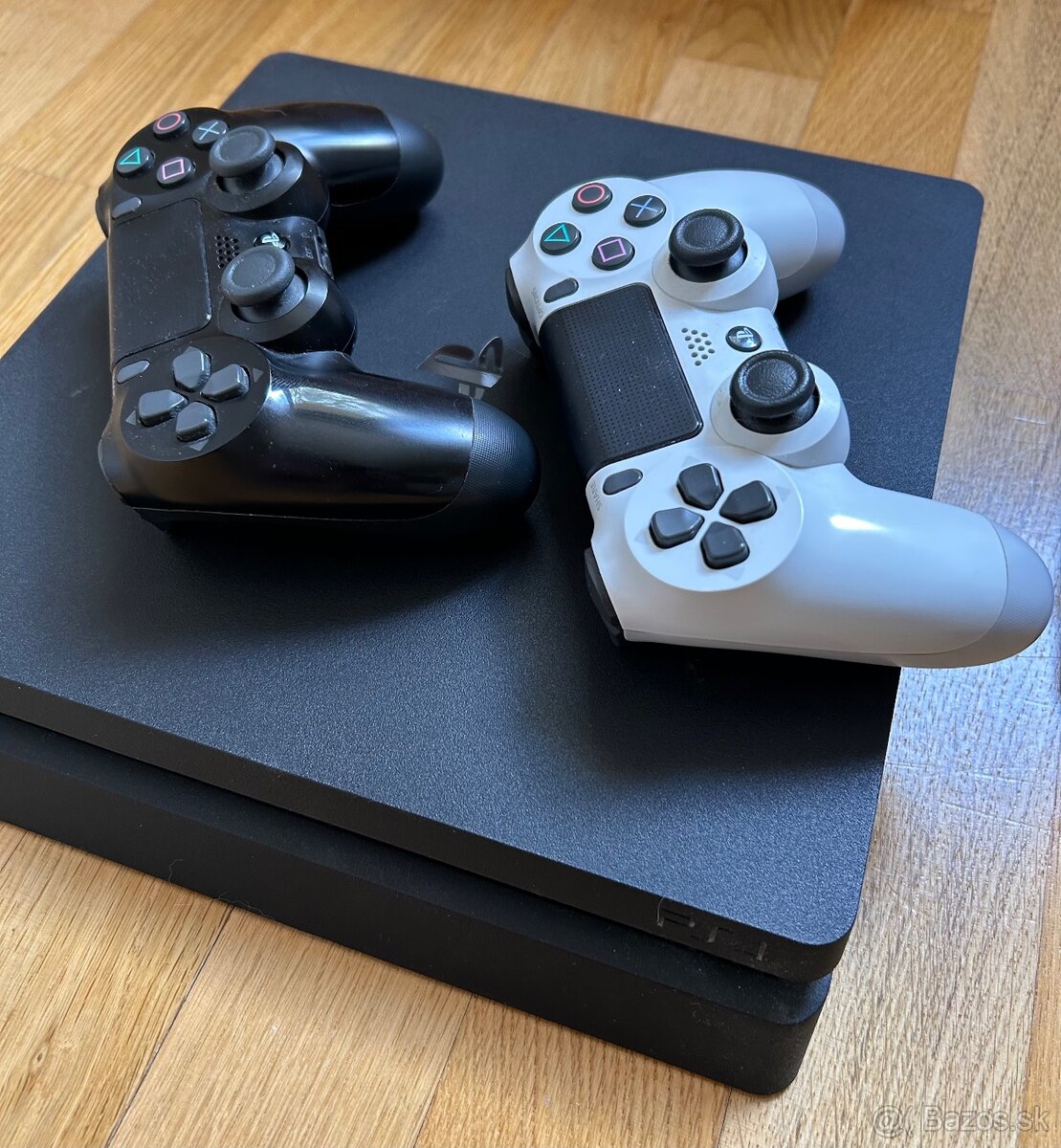 Playstation 4 500GB - 2