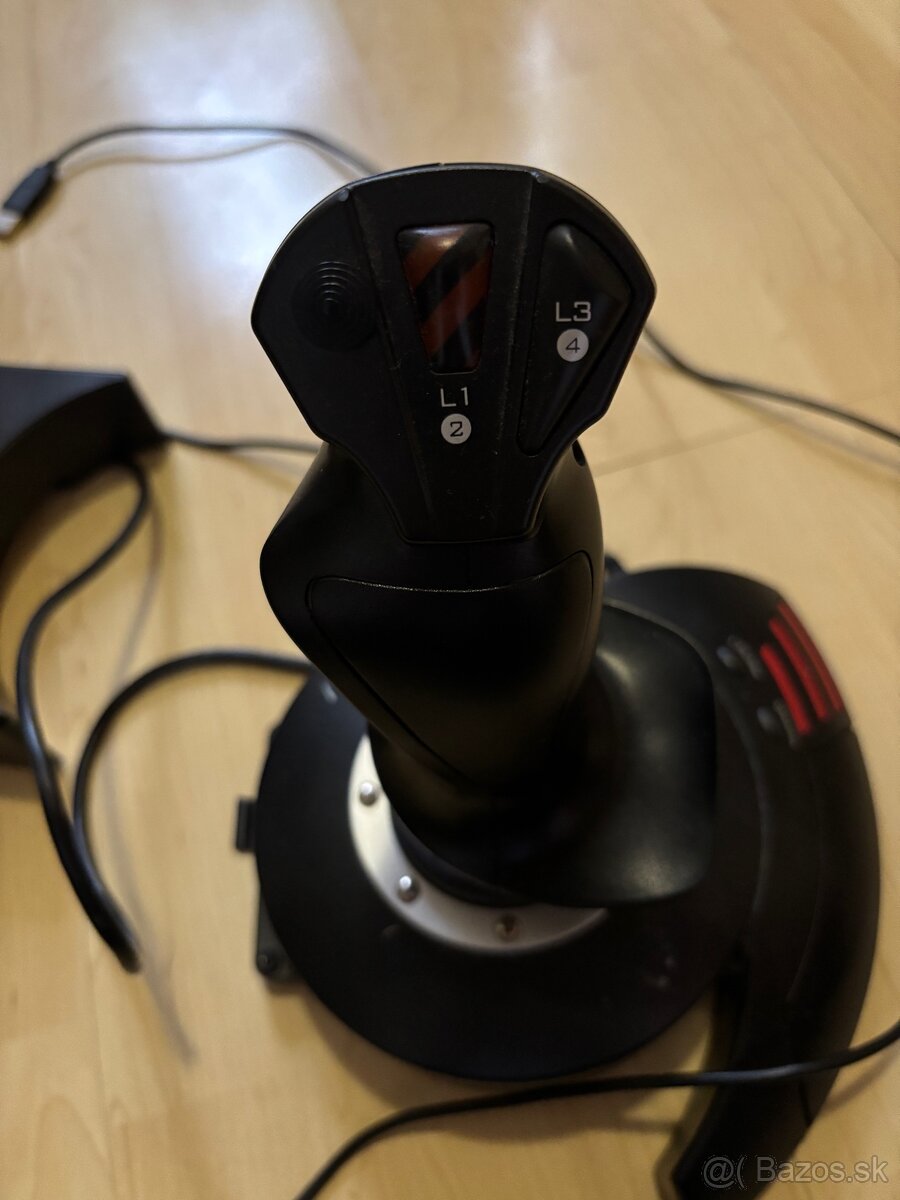 Thrustmaster T.Flight Hotas X - 2