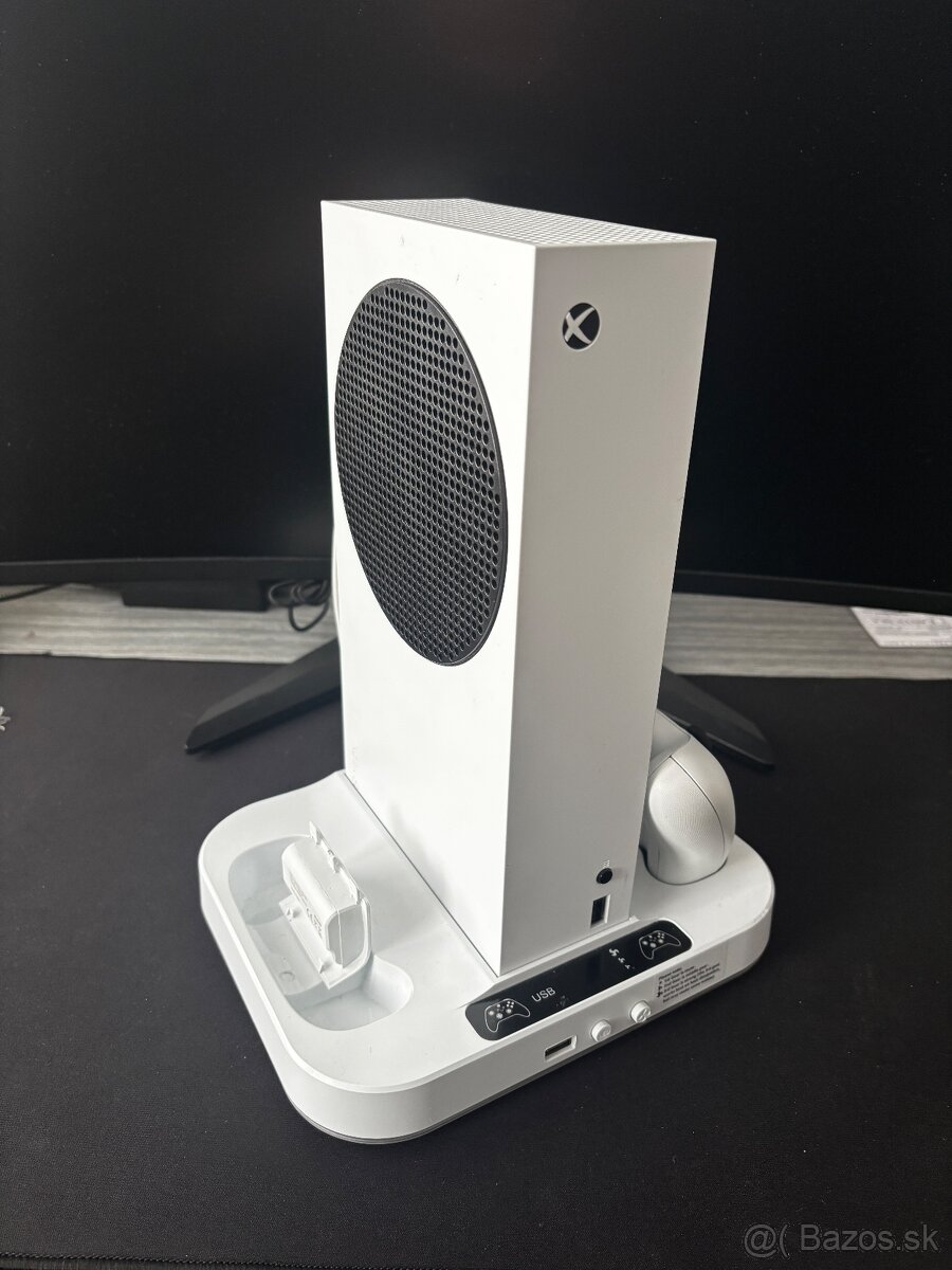 Predám Xbox Series S v top stave - 2