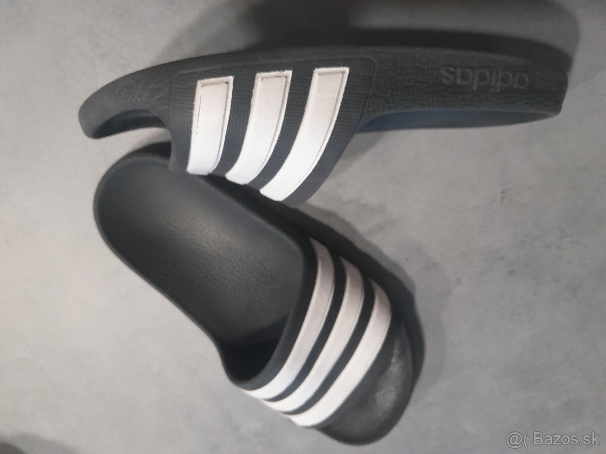 Šľapky ADIDAS - 2