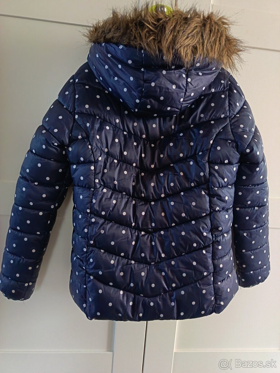 Zimna bunda dievcenska - 2