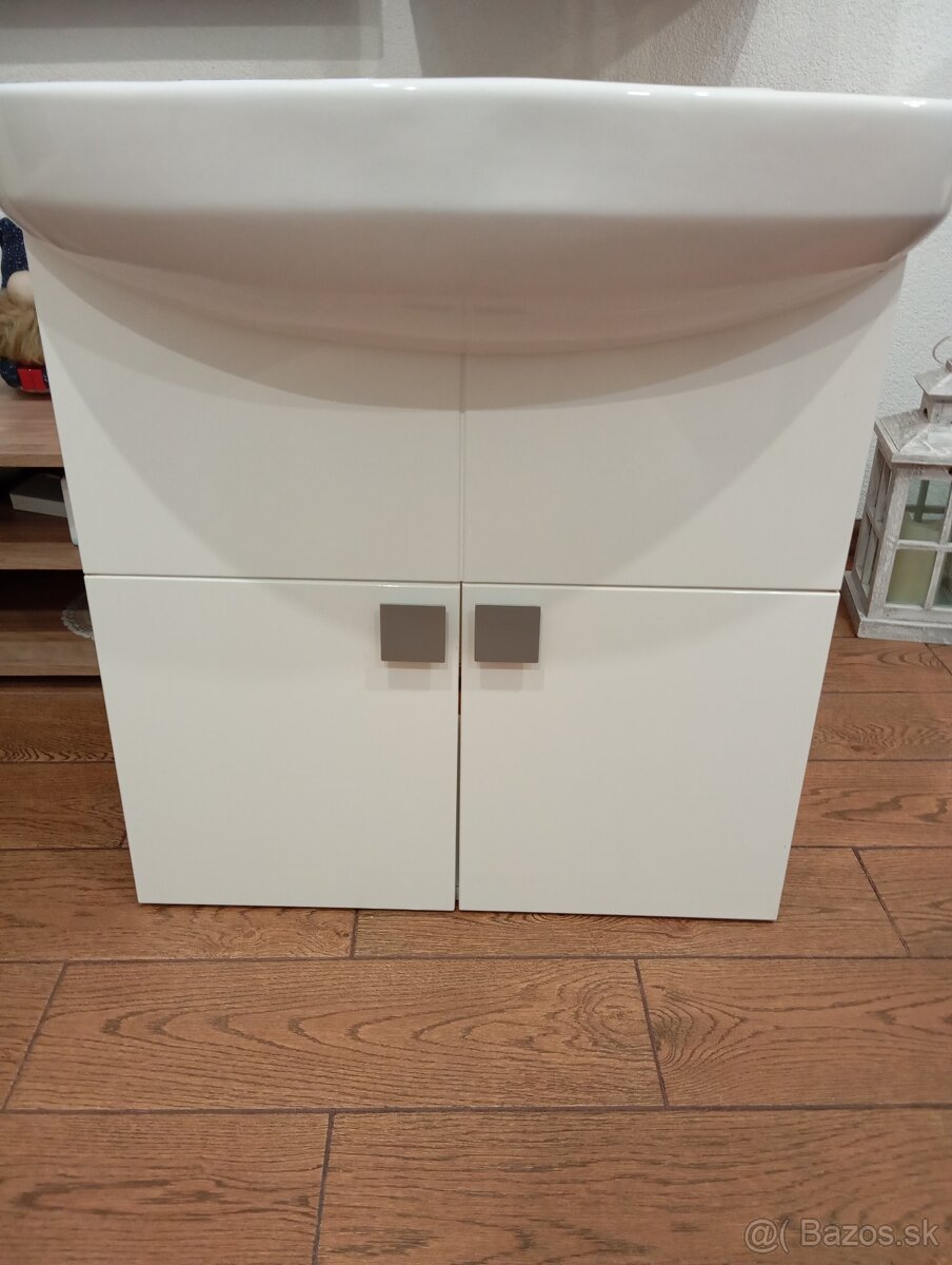 Predám kúpeľňový nábytok - 2