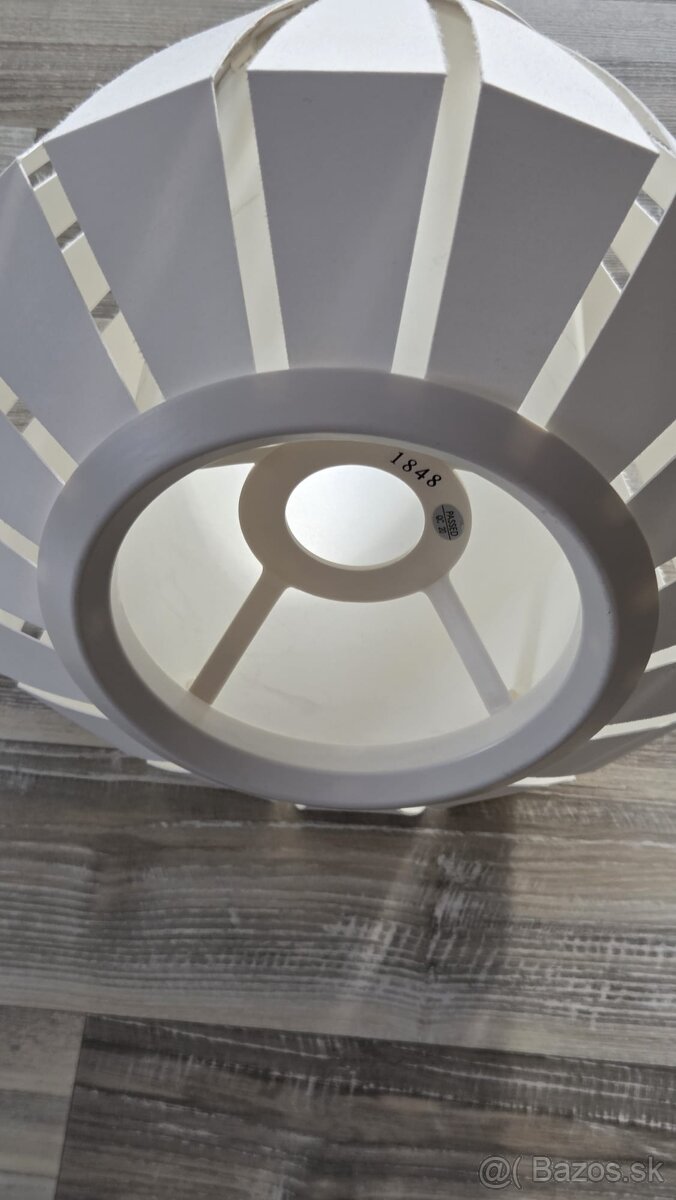 Darujem lampu a tienidlá IKEA - 2