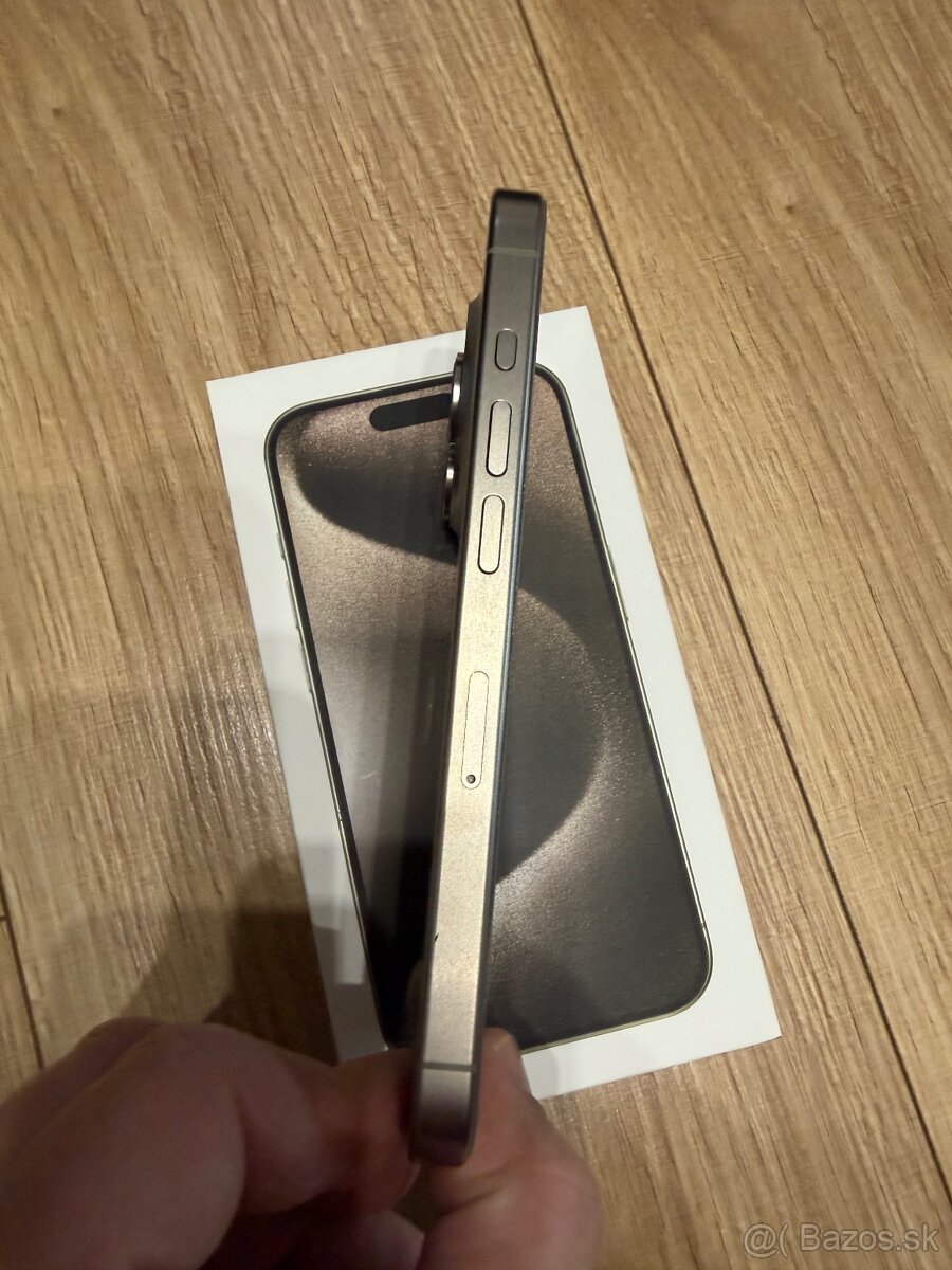 iPhone 15 Pro 128GB natural titanium - 2