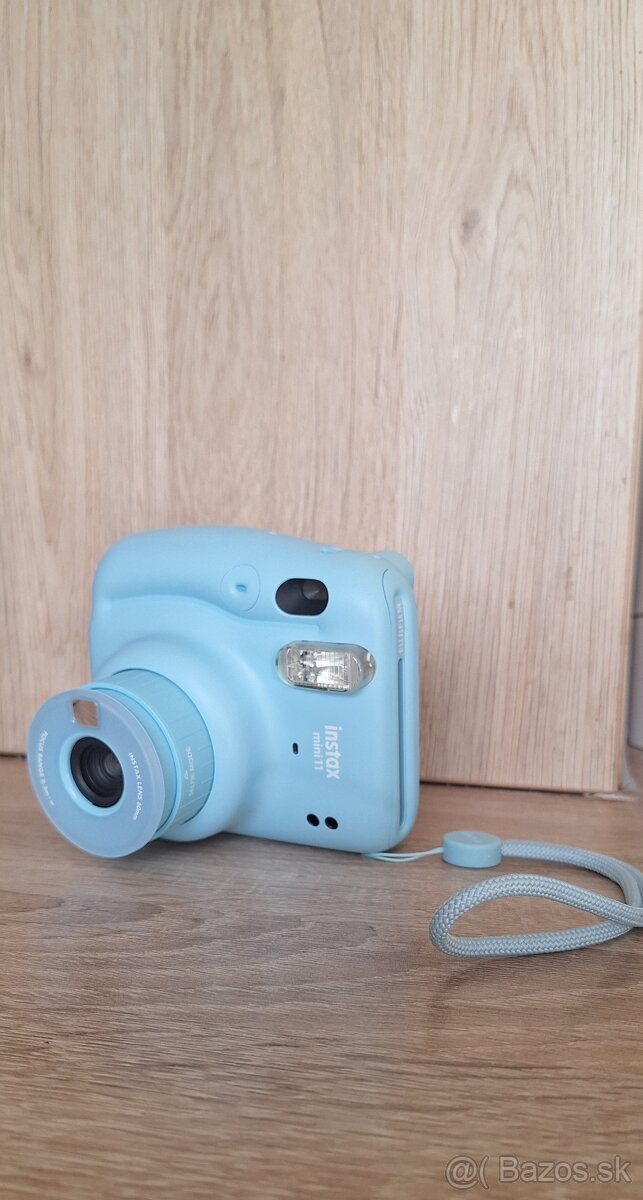 Instax mini 11 modrej farby z modrým púzdrom - 2