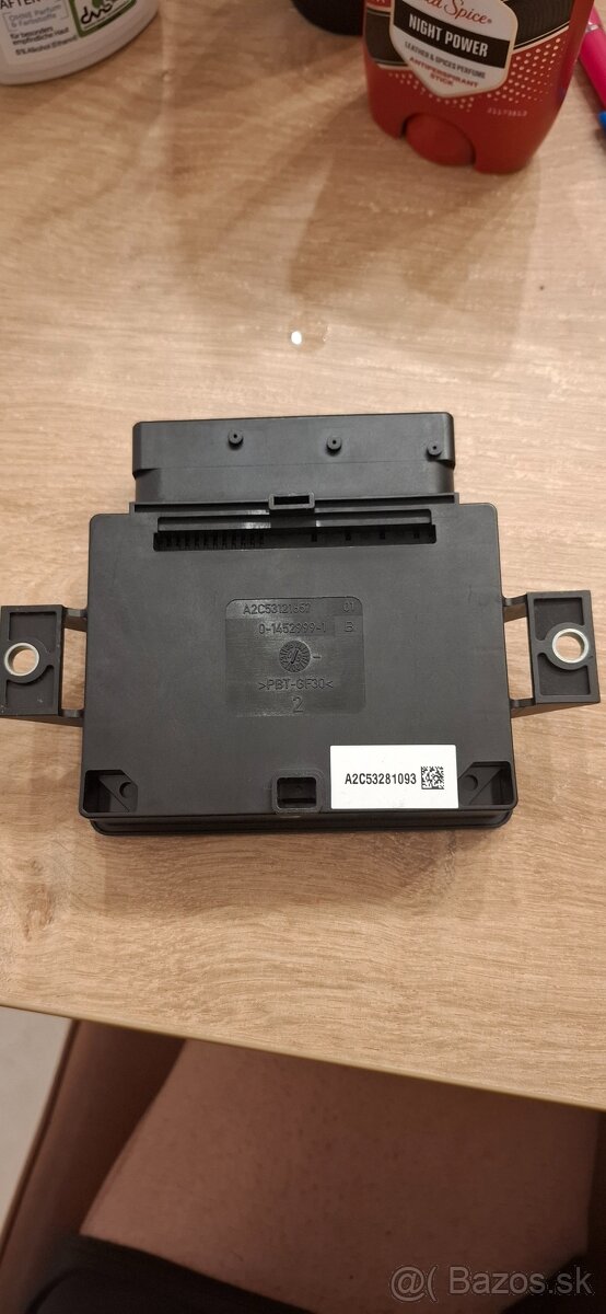 Riadiaca jednotka modul rucnej brzdy Audi - 2