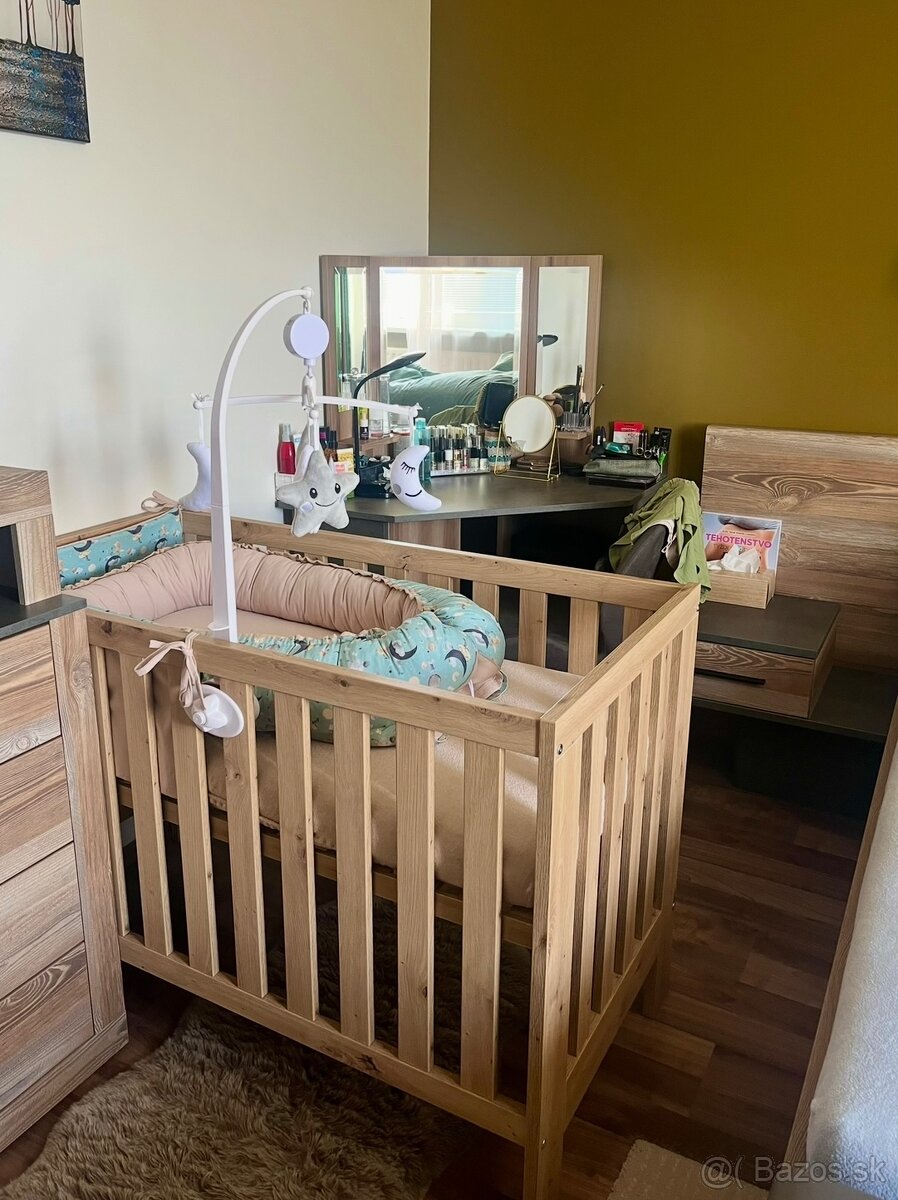 Drevená detská postieľka - 2