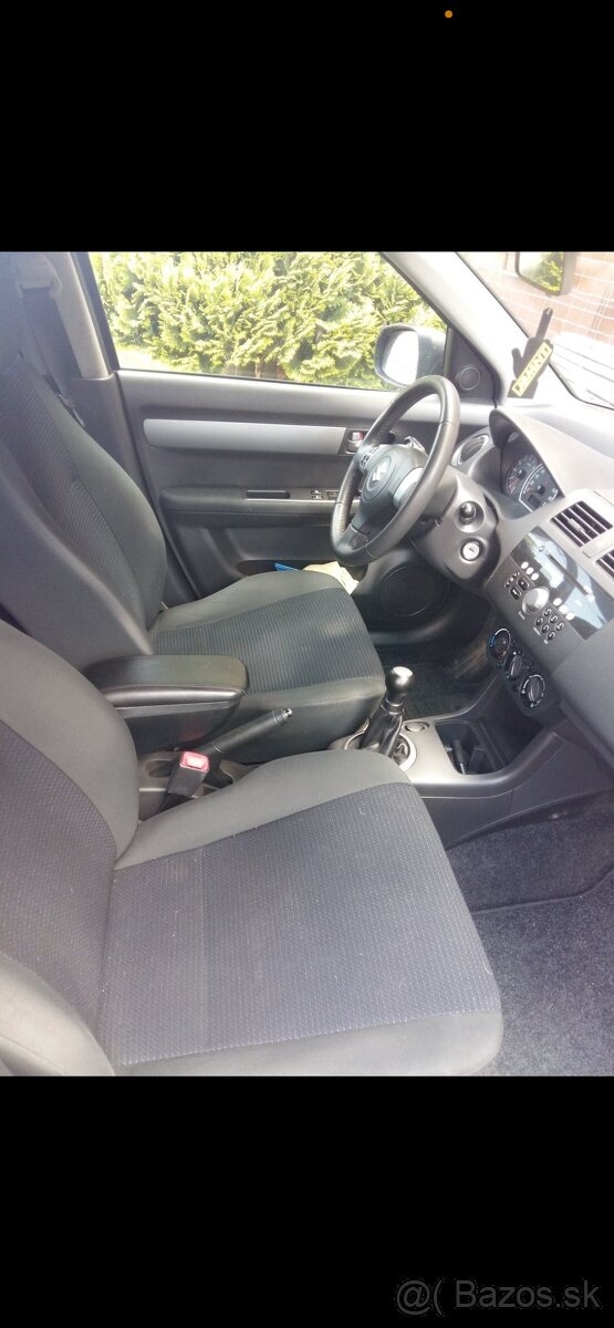 suzuki swift - 2