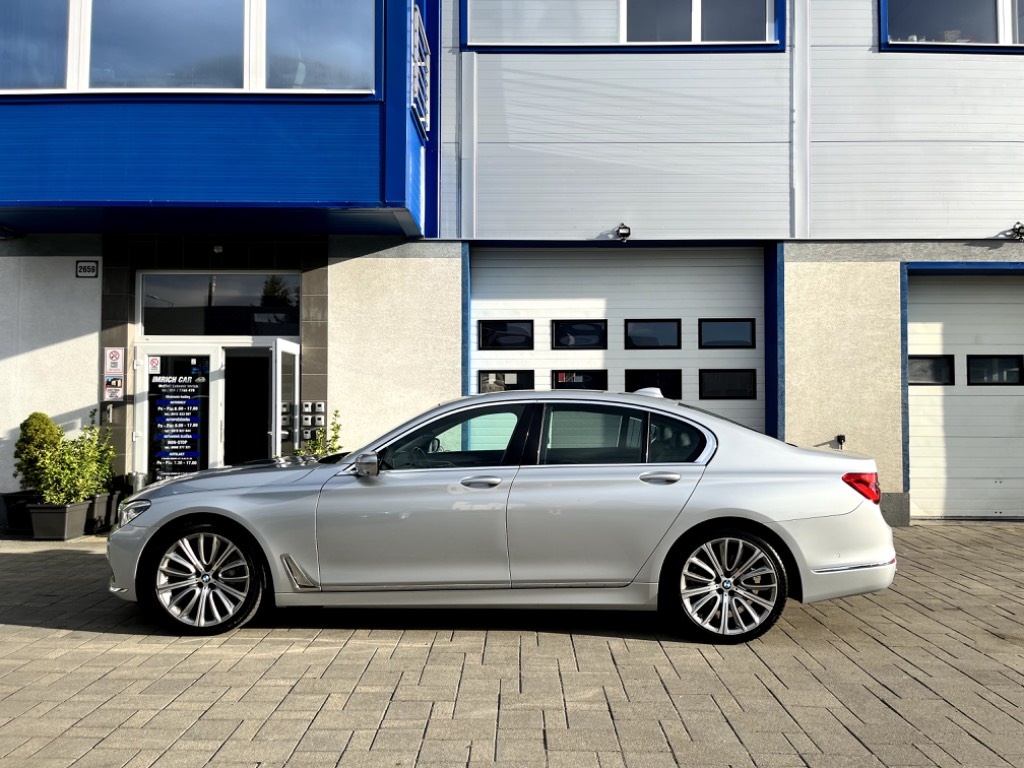 BMW 730 Xdrive - 2