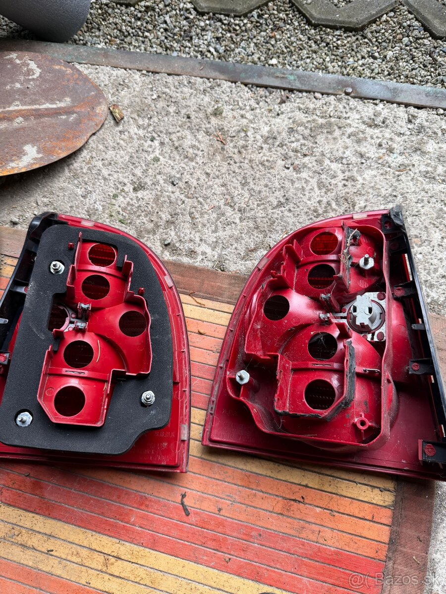Passat b5,5 zadné svetlá - 2
