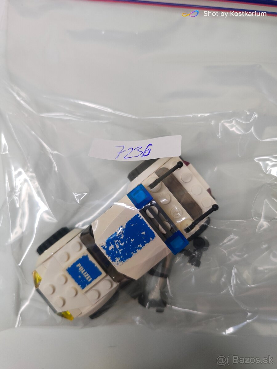 Lego set 7236 - 2
