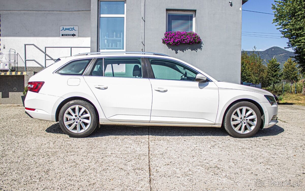 Škoda Superb Combi 1.6 TDI Ambition - 2