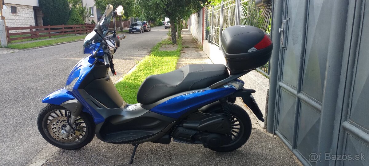 Piaggio Beverly - 2