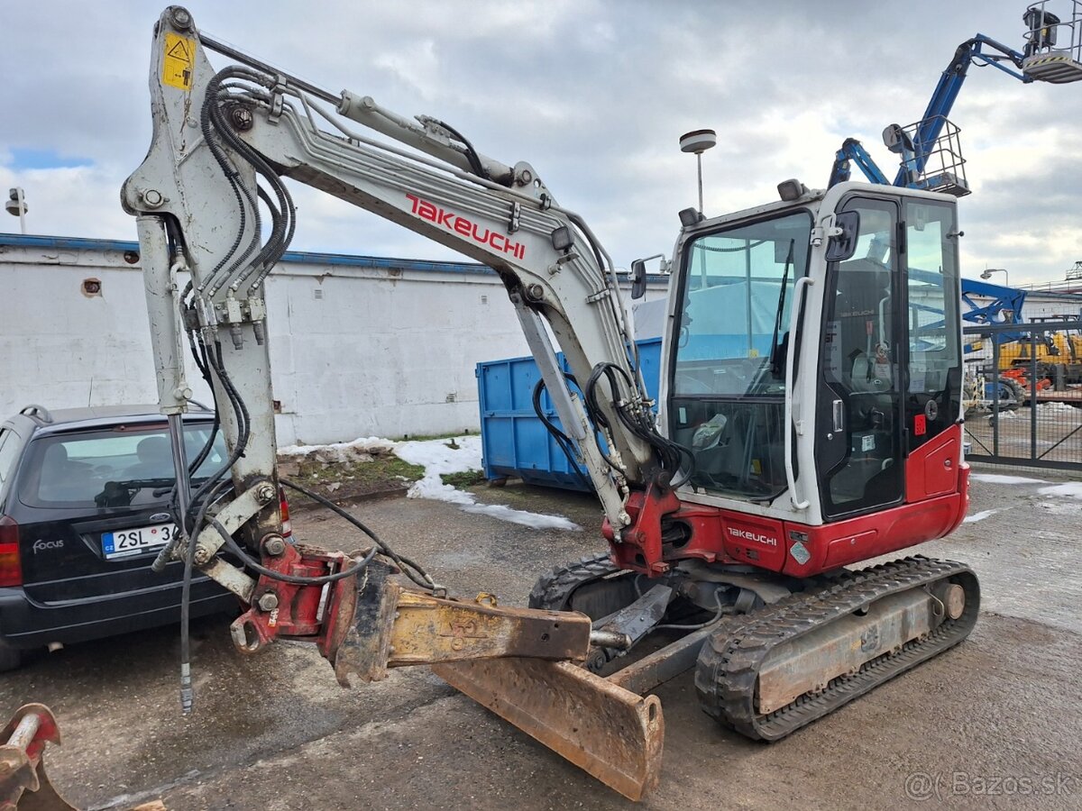 TAKEUCHI TB 235-2 - 2