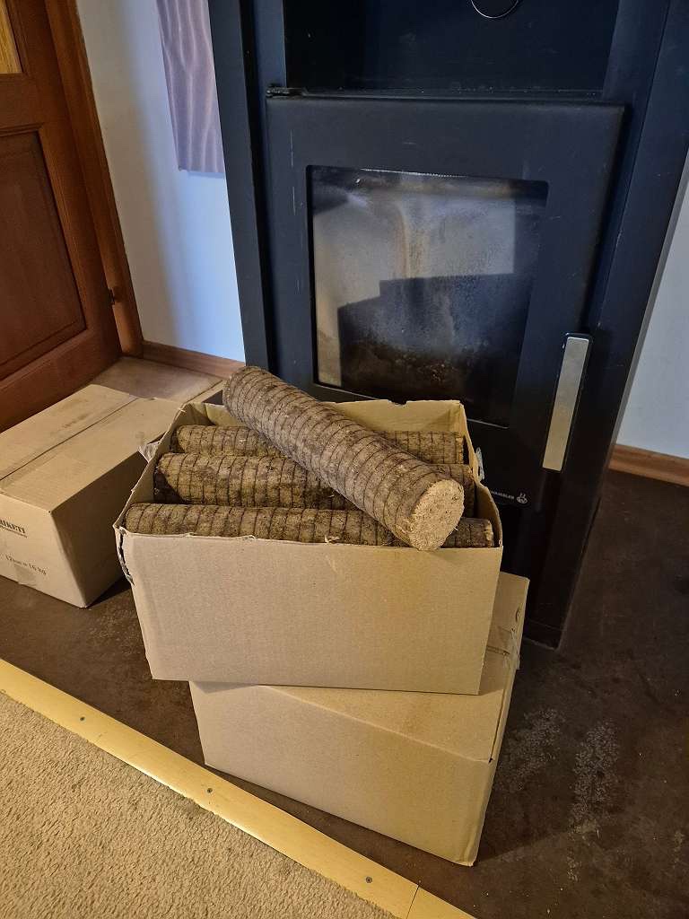 Predame BUKOVÉ Valcove brikety - 2